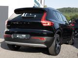 Volvo XC40 B4 AWD Inscription KAMERA NAVI W-LAN LED - Volvo: Schwarz