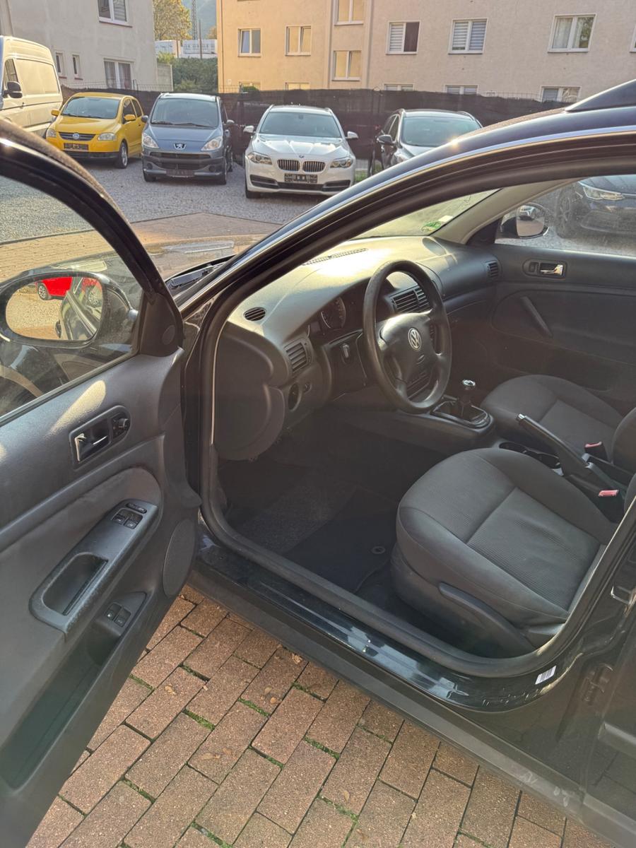 Volkswagen Passat 2005 — photo 9