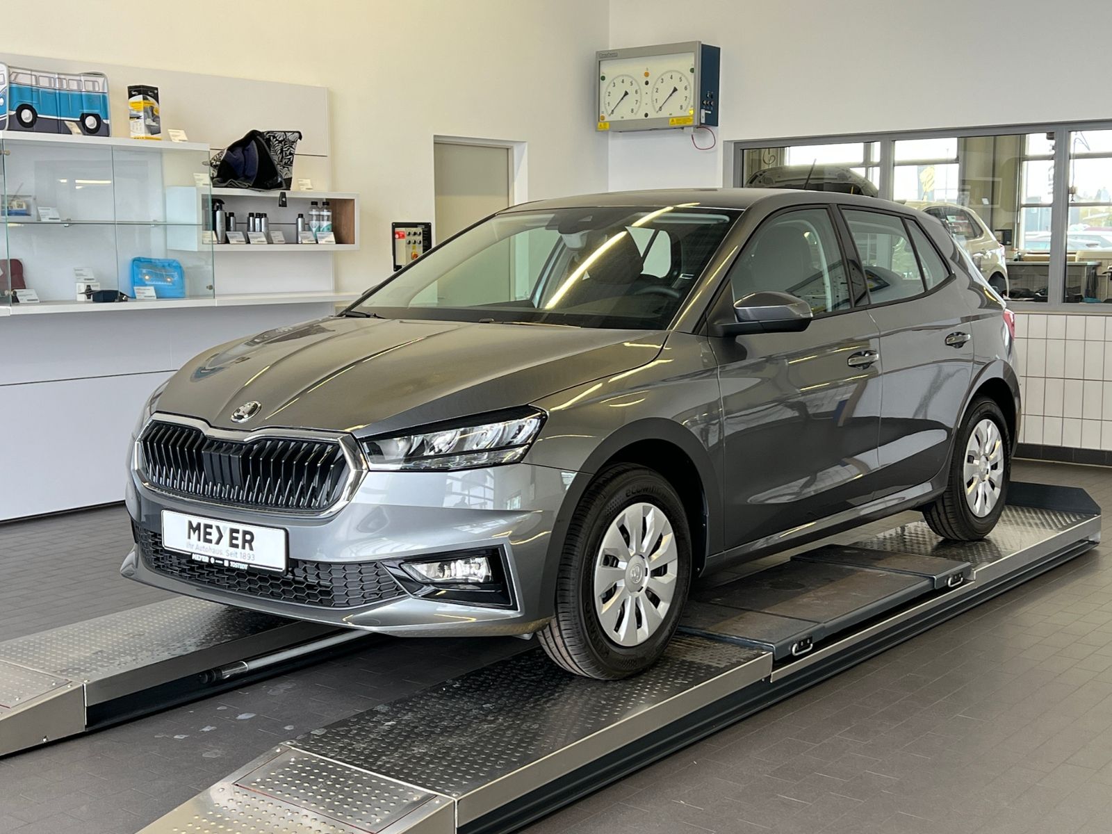 Fahrzeugabbildung SKODA Fabia Selection 1.0 MPI *Winterpaket,LED*