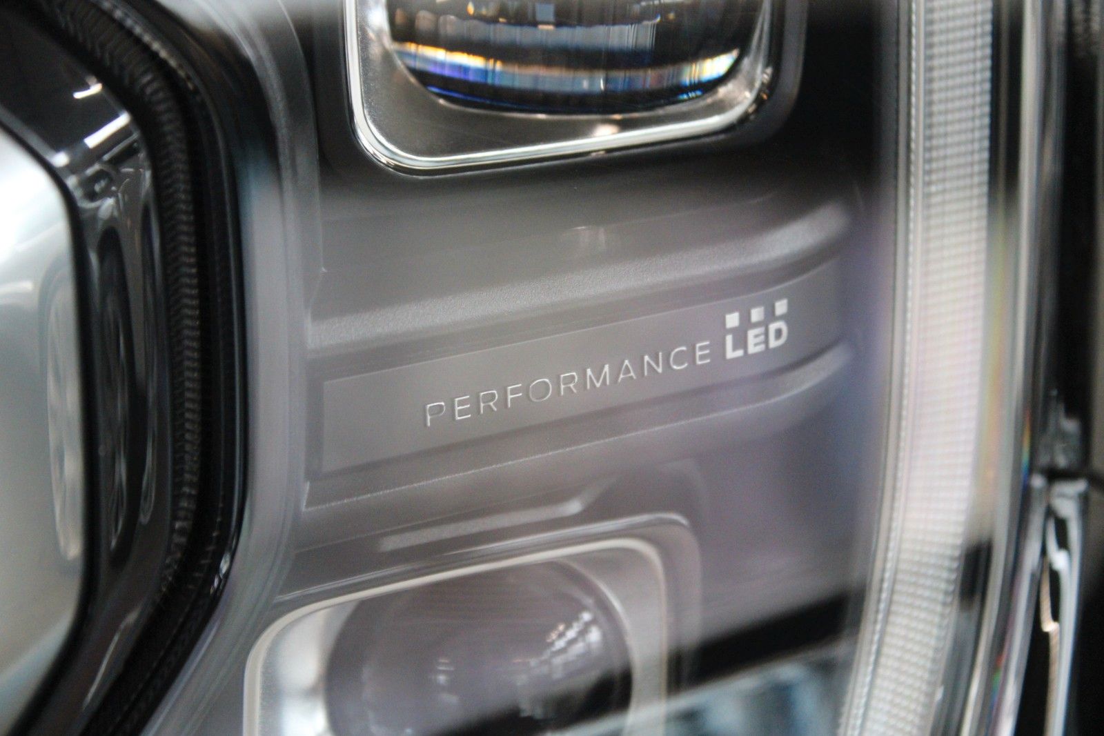 Fahrzeugabbildung Ford Ranger Platinum Automatik LEDER AHK ROLLO STDH