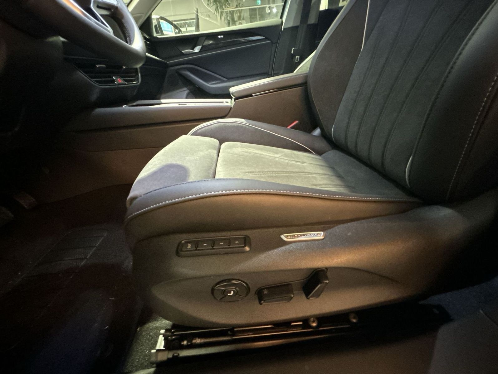 Volkswagen Passat - Bild 15
