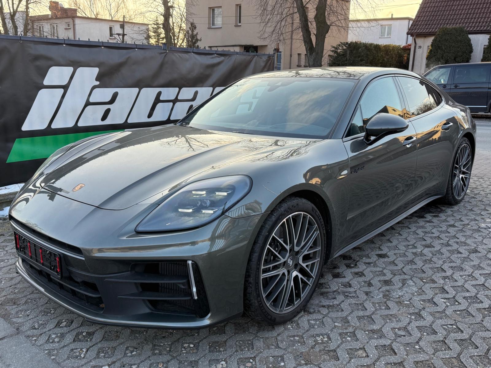 Porsche Panamera 4 E-Hybrid HUD Soft-Close Panorama