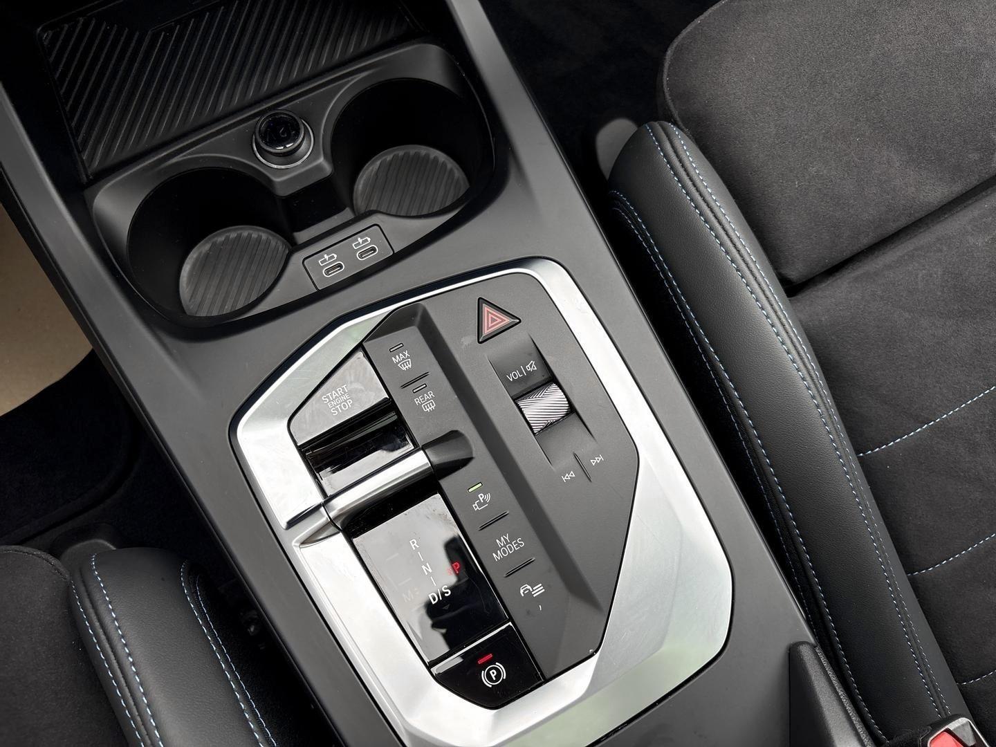 BMW 1 Series M Sport ACC RFK SHZ LED PDC Pano Navi Digita, миниатюра 13