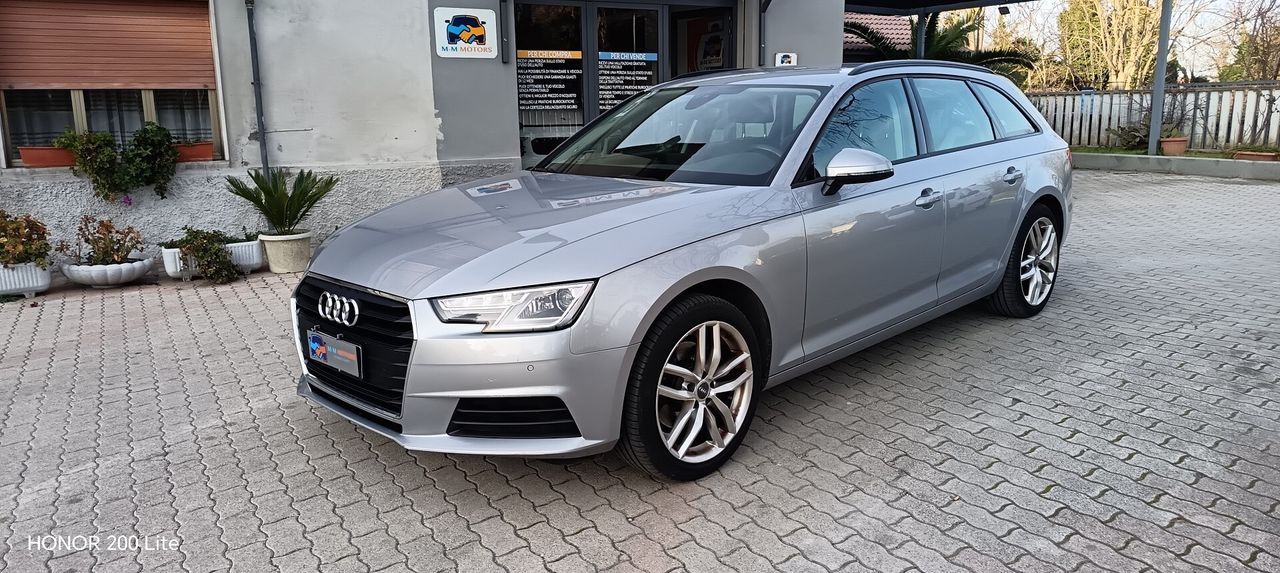 AUDI Audi A4 Avant 30 2.0 tdi Business 122cv ProMMo