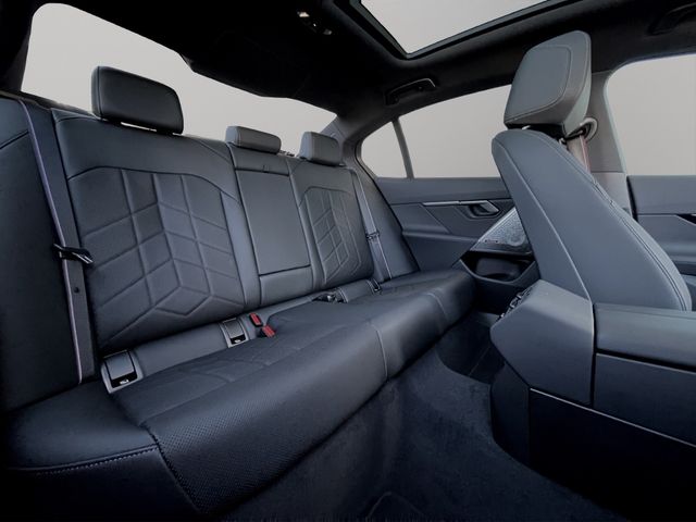 Foto Nummer 13: BMW 550e xDrive