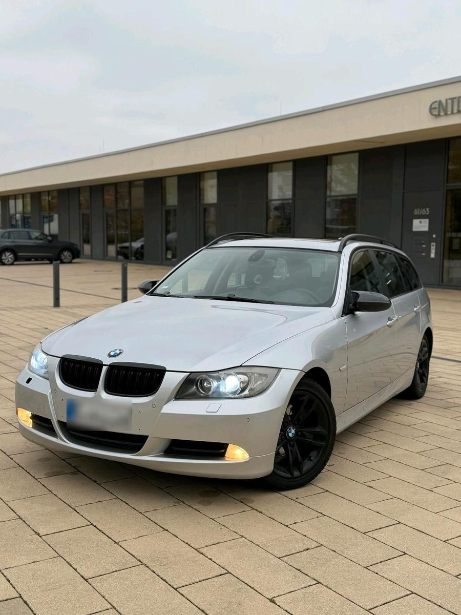 BMW 320