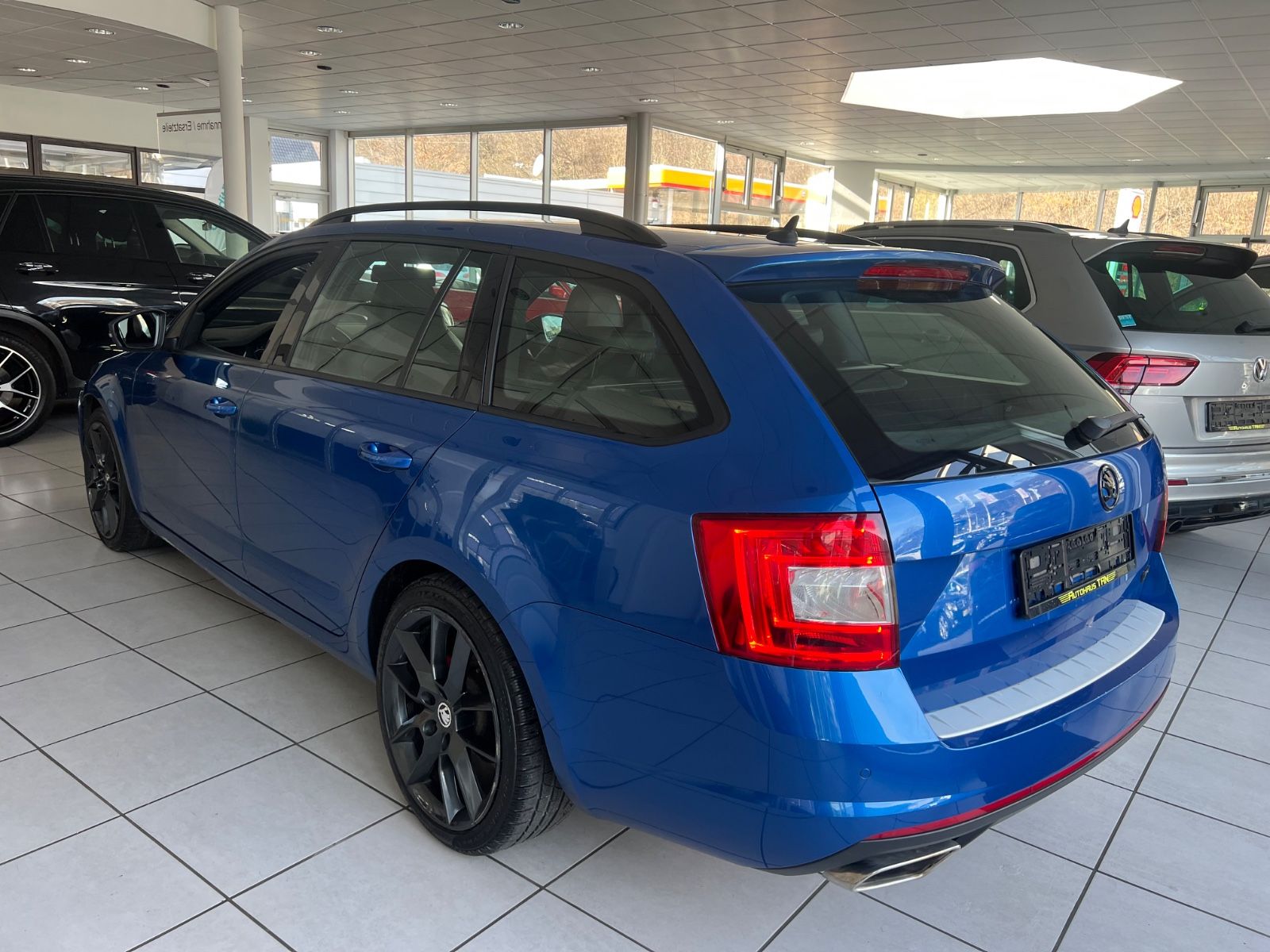 Fahrzeugabbildung SKODA Octavia Combi RS *RECARO*NAVI*
