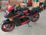 Kawasaki ZXT10C (ZZR1100) - Offers matching your search criteria