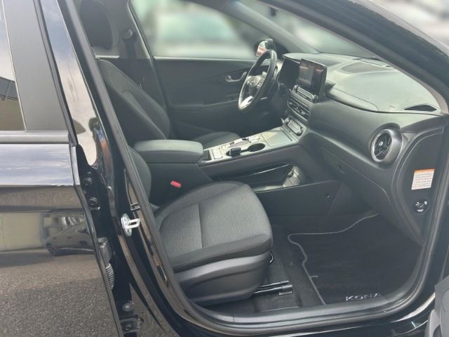 Fahrzeugabbildung Hyundai KONA Trend Elektro 2WD 11 KW Navi Soundsystem LE