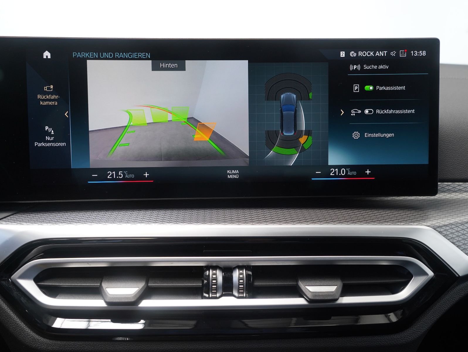 Fahrzeugabbildung BMW 320 e Touring M Sport FACELIFT/WIDESCREEN/HEADUP