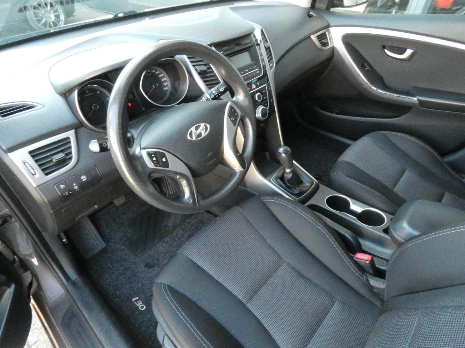 Hyundai i30 2014 — photo 7