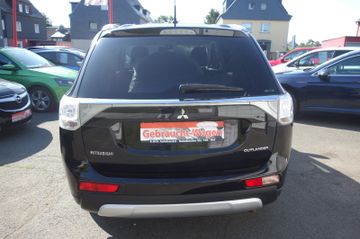 Mitsubishi Outlander - 7