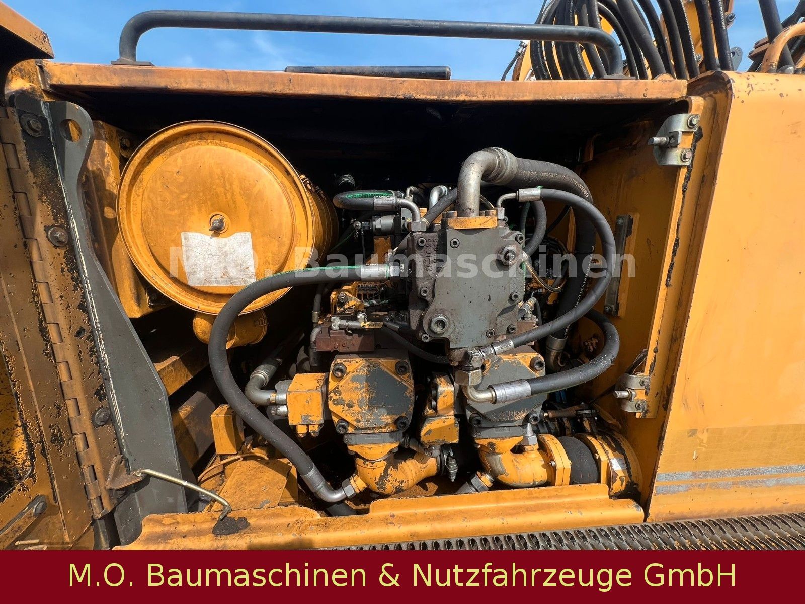 Fahrzeugabbildung Liebherr A954B Litronic / Hochf. Kabine /