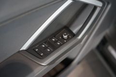 AUDI Q3 40 TFSI quattro S line | MMI Navi | Matrix AUDI Q3 40 TFSI quattro S line | MMI Navi | Matrix