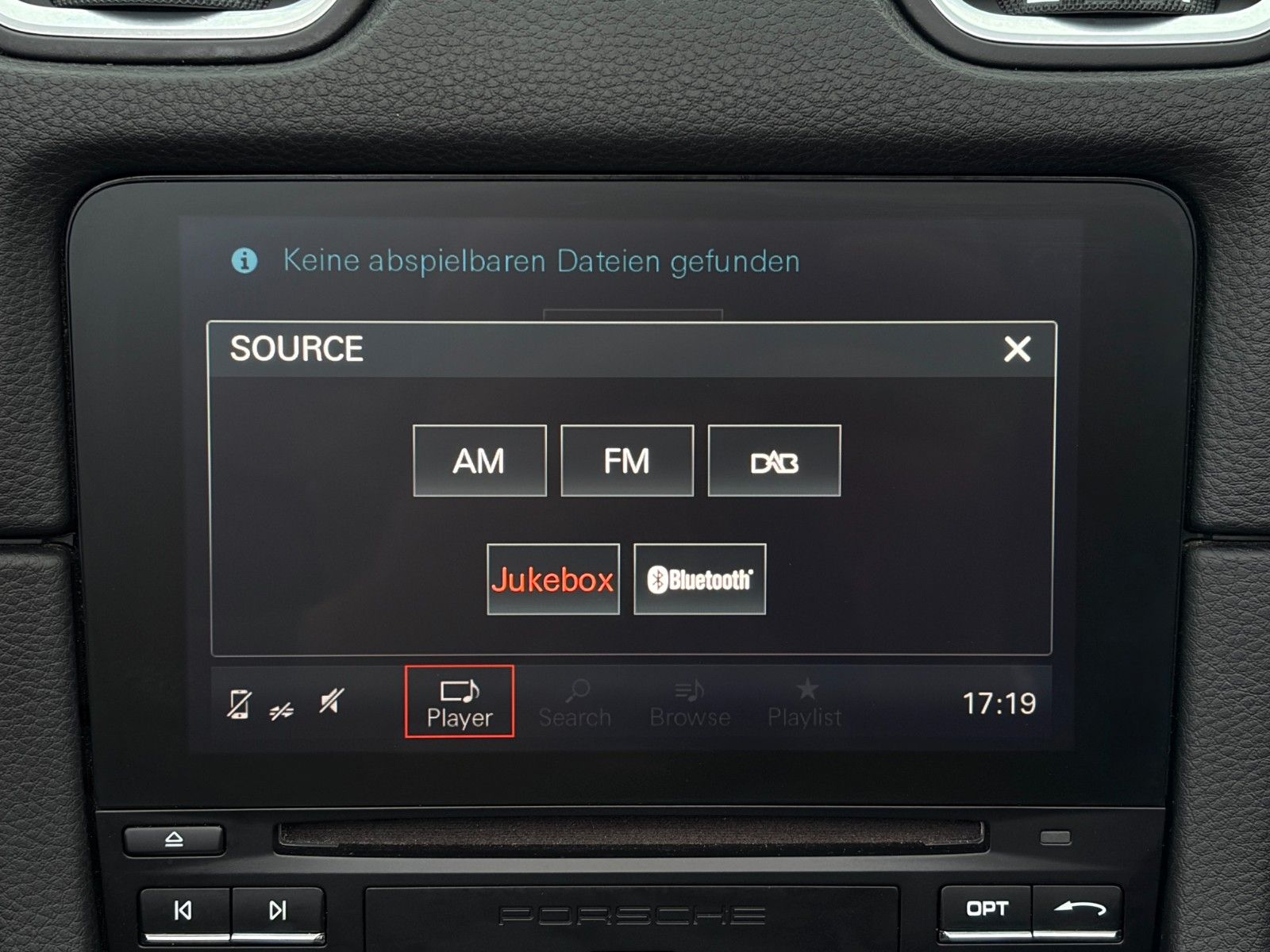 Fahrzeugabbildung Porsche 718 Boxster Sport PASM NAV CarPlay LHZ SHZ 20"