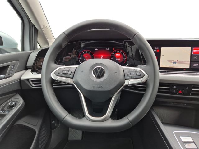 Volkswagen Golf VIII Variant Life 1.5 eTSI 7-Gang-DSG