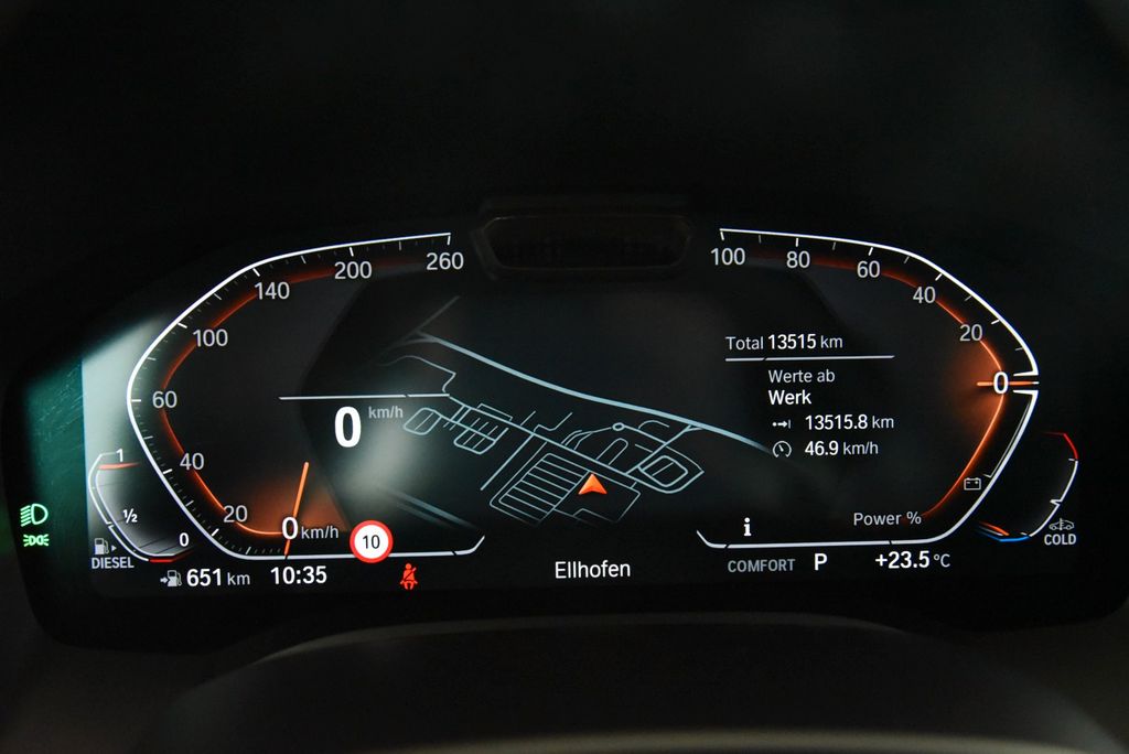 BMW 840