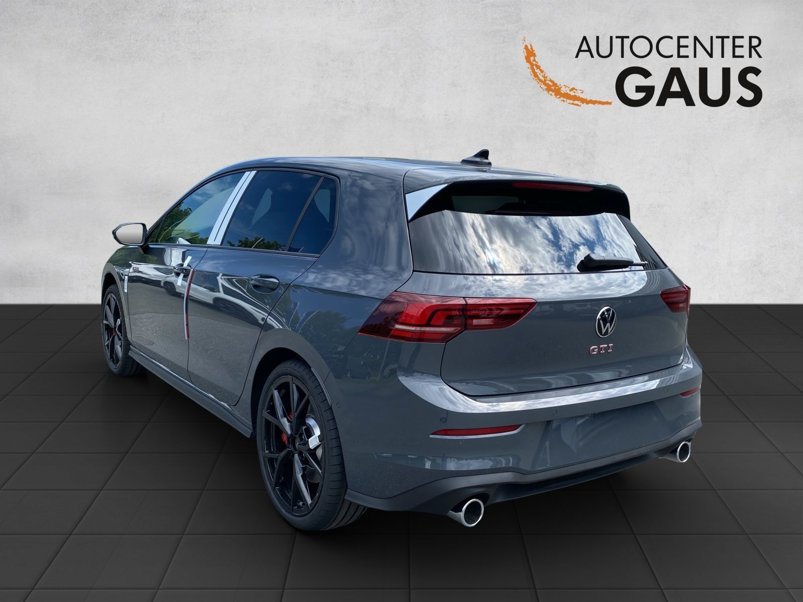 Volkswagen Golf GTI 2,0 l TSI OPF 195 kW (265 PS) 7 -Gang-D foto 4