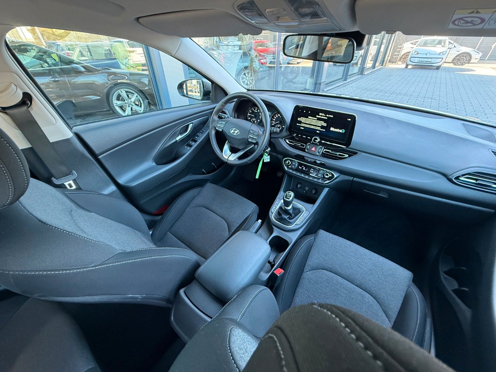 Fahrzeugabbildung Hyundai i30 Trend Mild-Hybrid,Navi,Sitzh.Kamera v+h