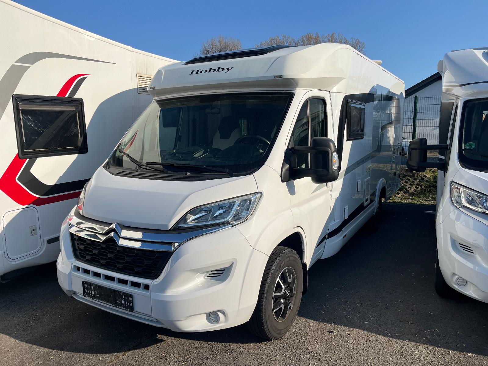 Hobby Ontour Edition V65 GQ AHK Solar Markise 1.Hand