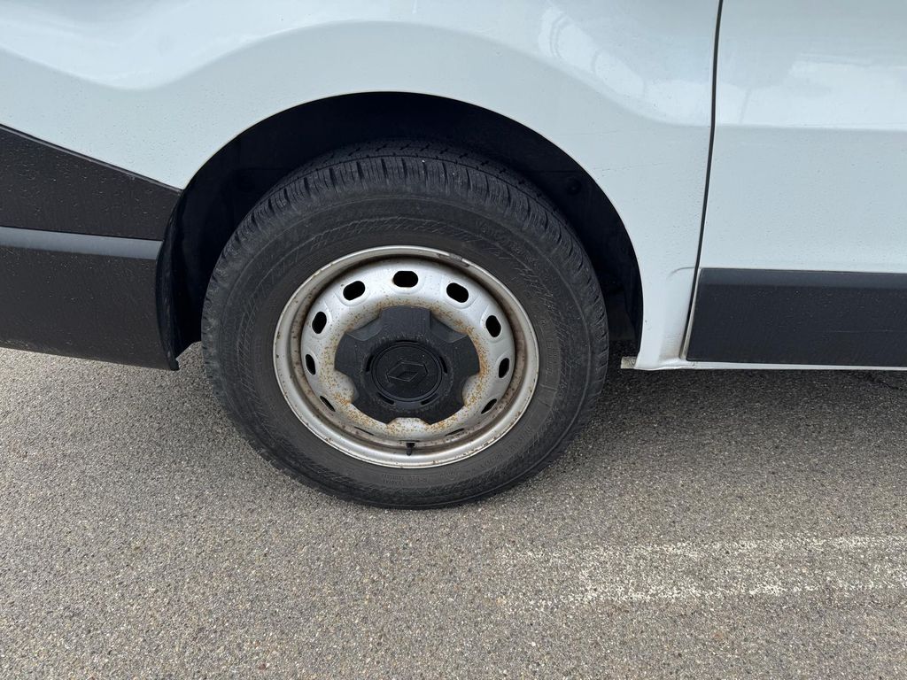 RENAULT Trafic 9