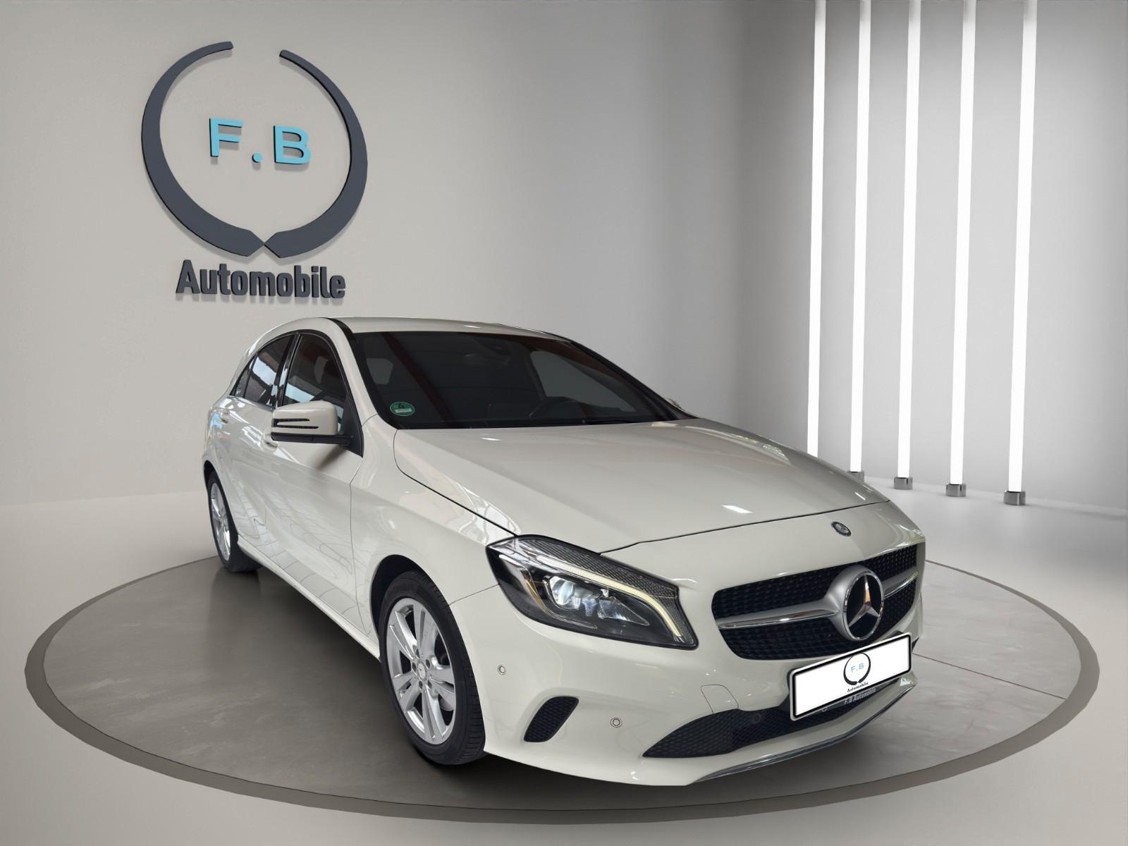 Mercedes-Benz A 180/PDC/NAVI/UVM