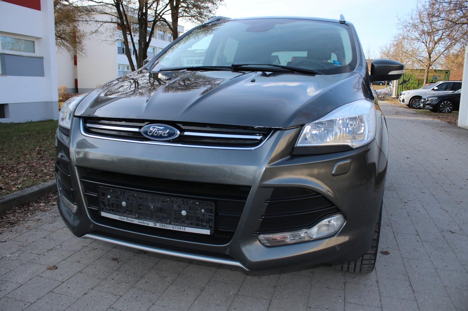 Ford Kuga  1,5 EcoBoost Titanium Auto, 4X4 Euro6 Ahk