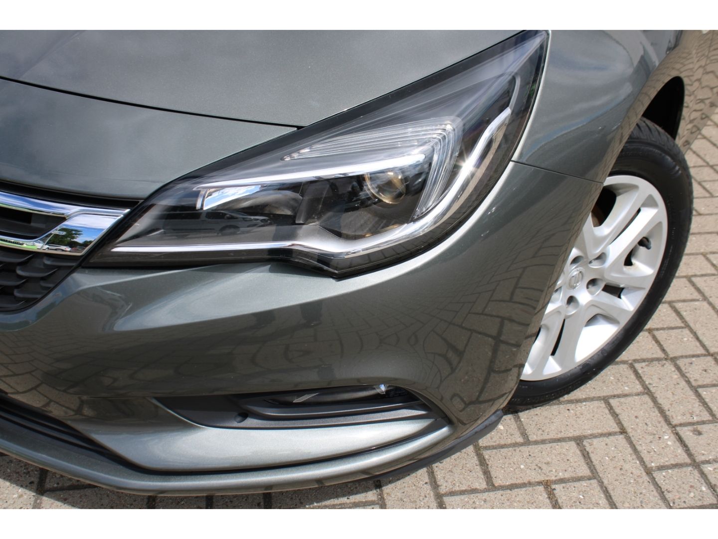 OPEL Astra K Sports Tourer Edition 1.0 Turbo Navi AHK - Image 25