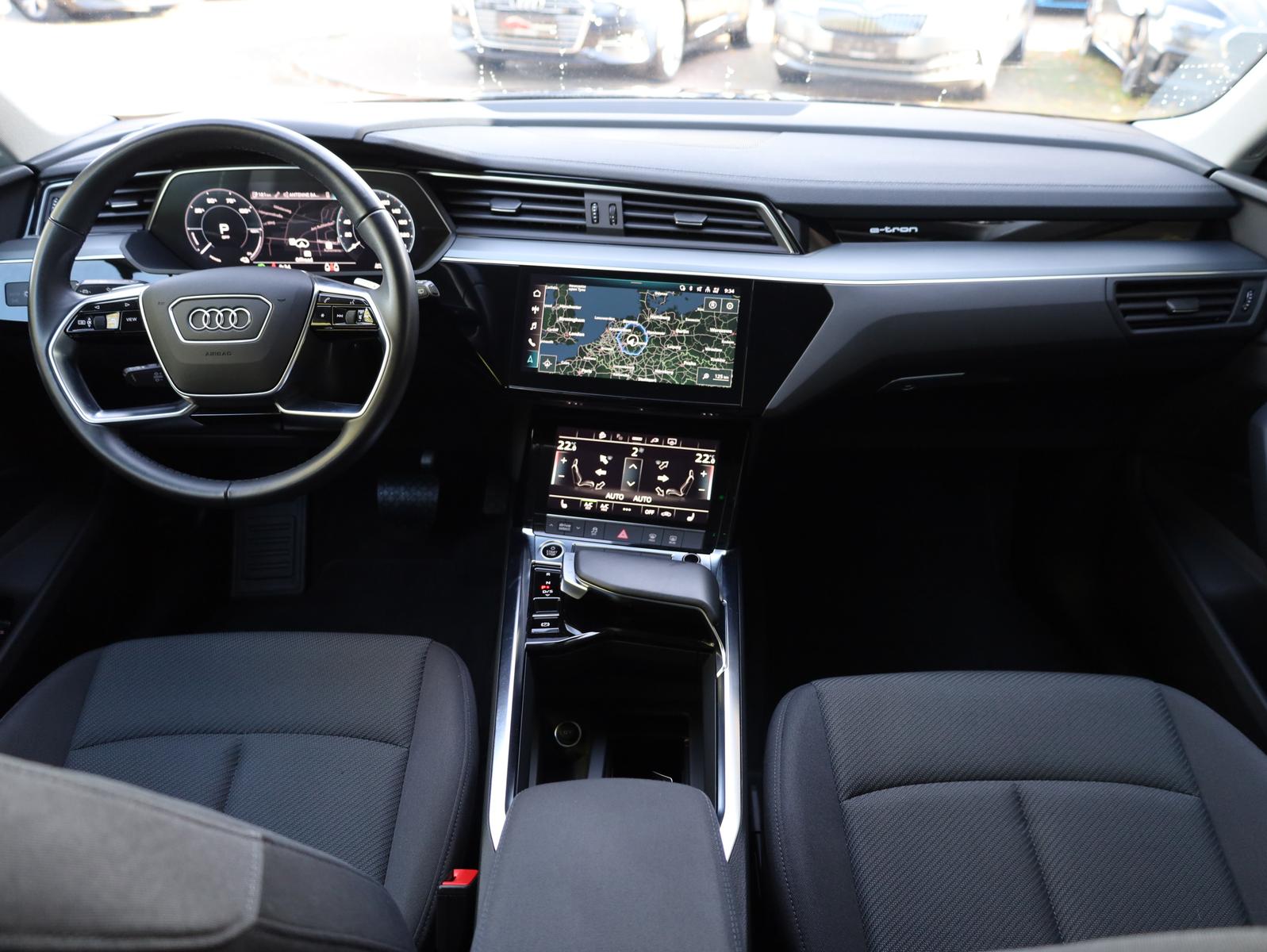 Audi e-tron 50 Quattro 313 ch • 100 % électrique • SOH 93 % • Suspension pneumatique • 20"