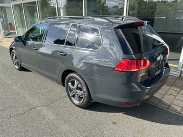 Volkswagen Golf - 4