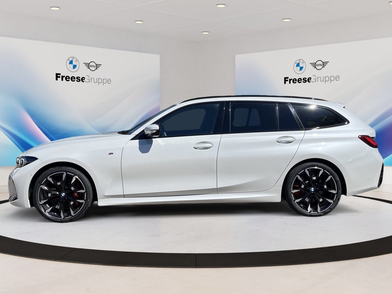 BMW 320d xDrive Touring AHK 360° STANDHZ HEAD-UP RFK foto 3