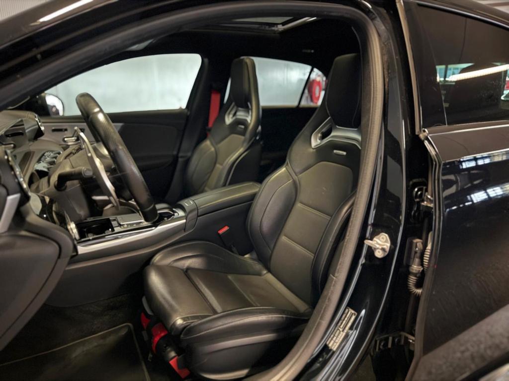 Mercedes-Benz A 45 AMG