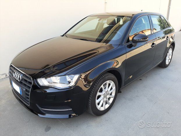 AUDI AUDI A3 SportBack 1.6 TDI 110cv Business - 2016