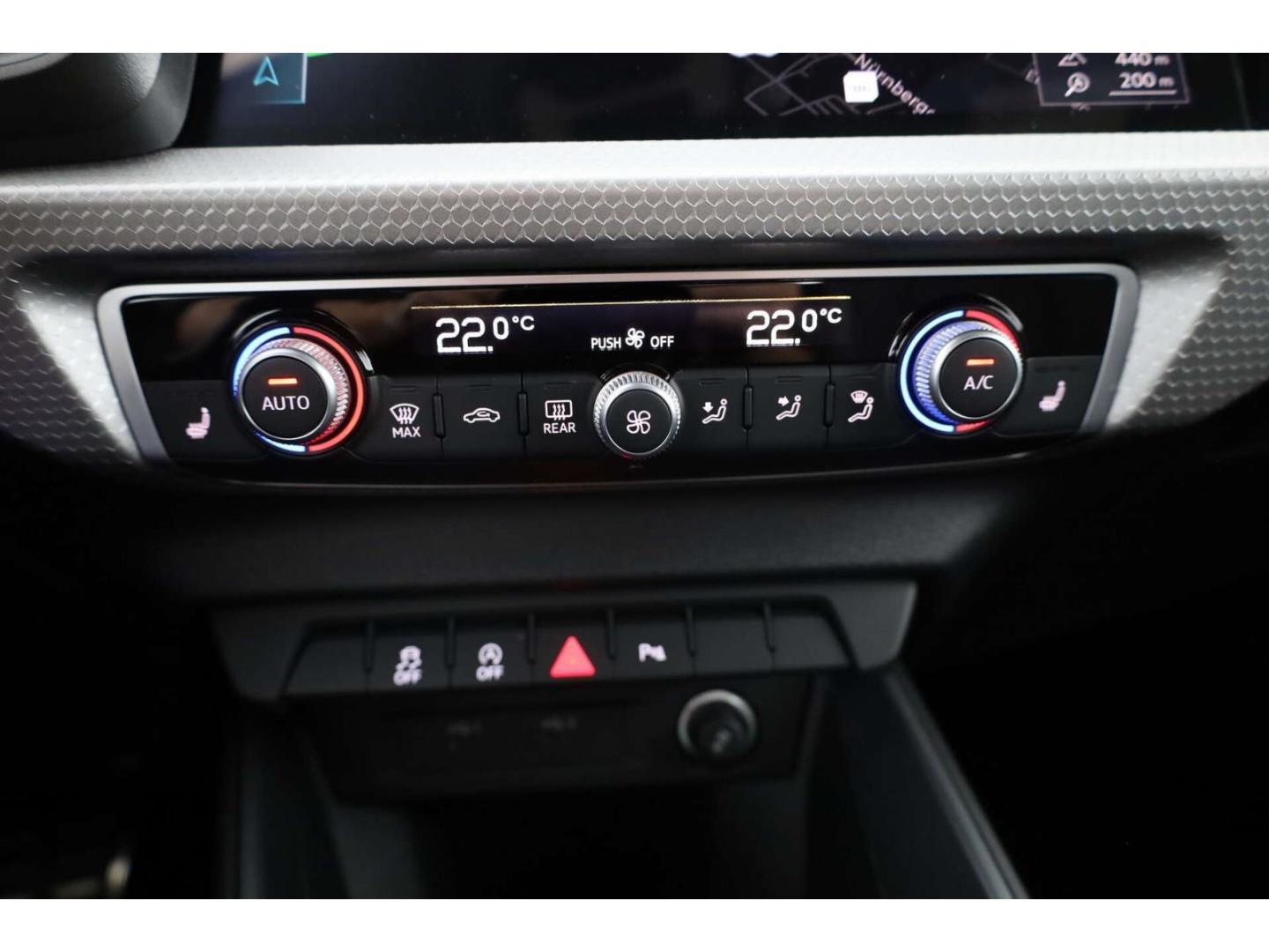 Audi A1 allstreet 30 TFSI S line S-Tronic NAV/LED, миниатюра 17