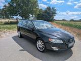 Volvo Top gepflegter Volvo V70 Anzeige komplett ... - Volvo Gebrauchtwagen in Karlsruhe