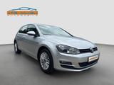 Volkswagen Golf VII 1.2 TSI-86 PS * Sondermodell CUP * - Volkswagen Golf mit Benzin-Antrieb: Limousine, 1.8