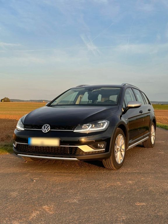 Image of Volkswagen Golf