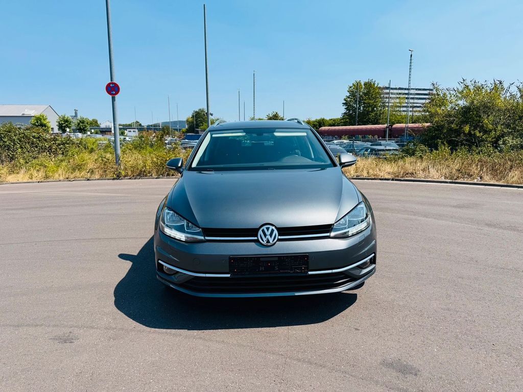 Image of Volkswagen Golf