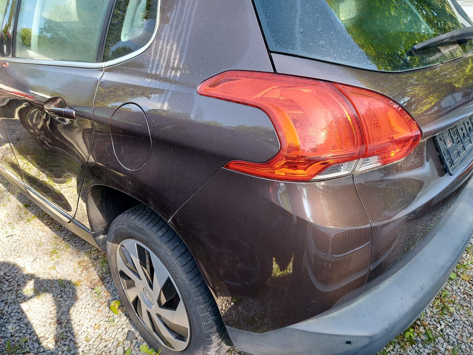 Peugeot 2008 1.6HDI Allure  Aut&Navi&SHZ
