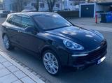 Porsche Cayenne S, deutsch!!Pano, Softclose, Lenkradheiz - Porsche in Nürnberg