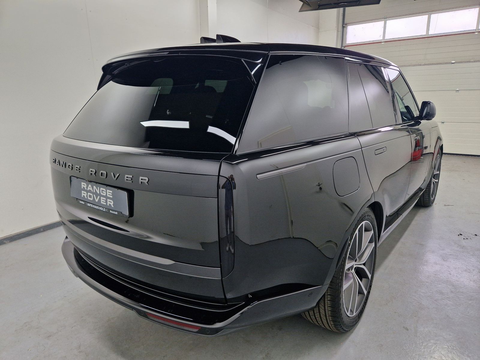LAND ROVER Range Rover  SWB D350 HSE Komfort Pano – Bild 4