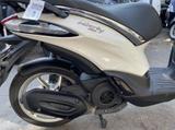 Piaggio Liberty 125 ABS mit Topcase - PIAGGIO 125 LIBERTY