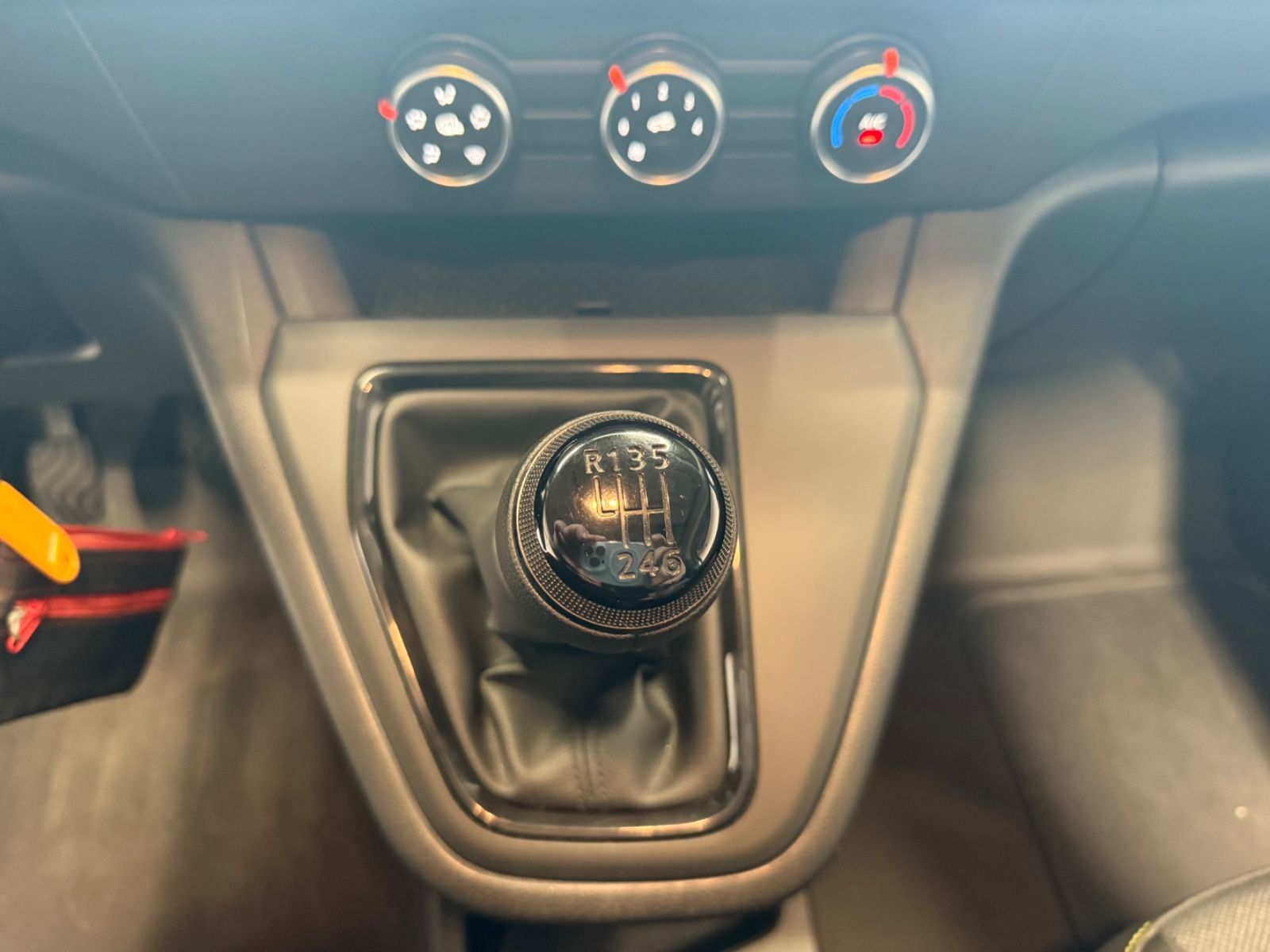 Fahrzeugabbildung Renault Kangoo III Rapid Extra, Klima., Einparkhilfe