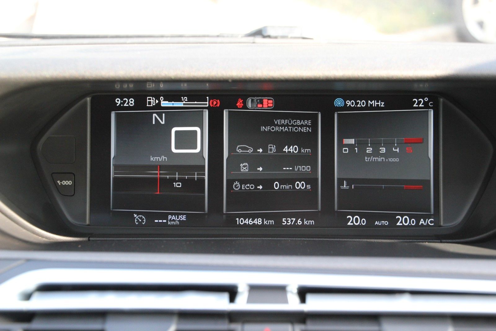 Fahrzeugabbildung Citroën Grand C4 Picasso/Spacetourer Intensive