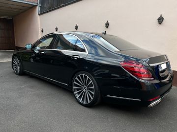 Mercedes S 560 - 4