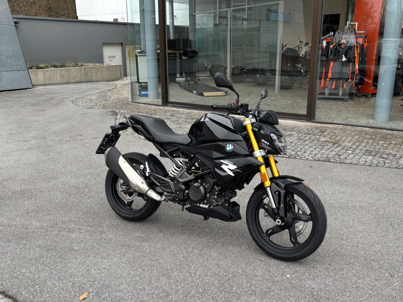Fahrzeugabbildung BMW G 310 R