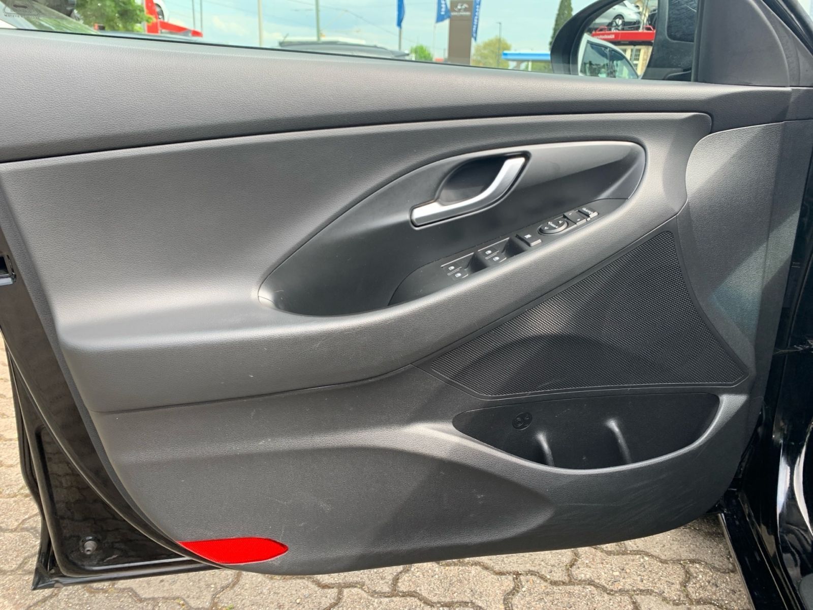 Fahrzeugabbildung Hyundai i30 1.0 T-GDI Edition 30 8x bereift