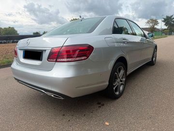 Mercedes E 250 - 4