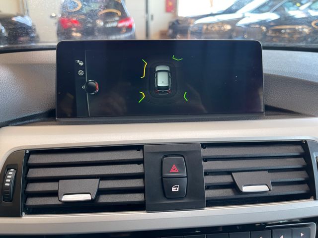 BMW 320i Advantage *NAVI*PDC*MFL*TEMP*