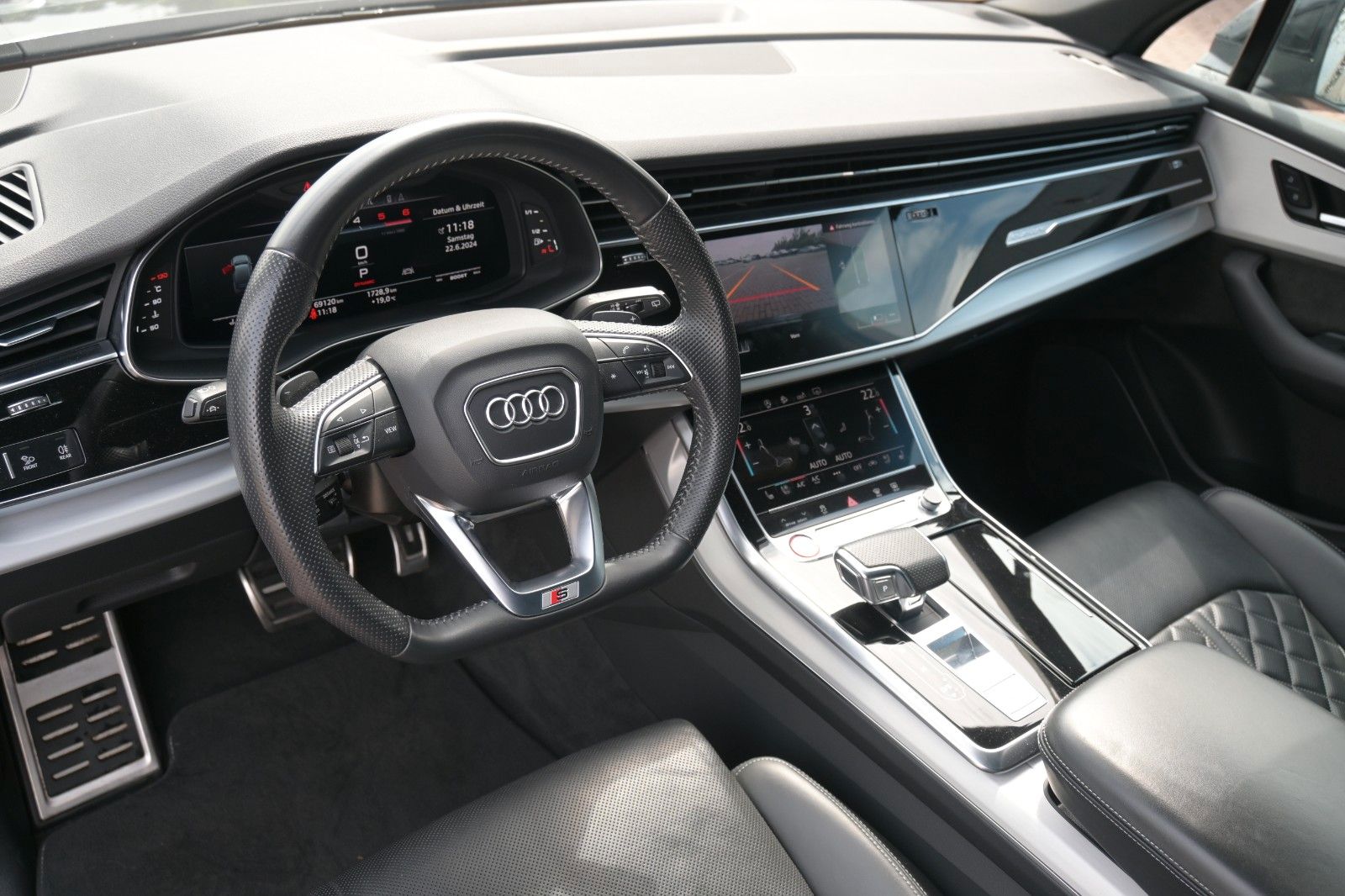 Fahrzeugabbildung Audi SQ7 TDI*MASS*LUFT*360°*PANO*MIETKAUF